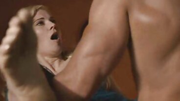 BRAZZERS: Chloe Lamour는 PornHD에서 Doppelbanger입니다.