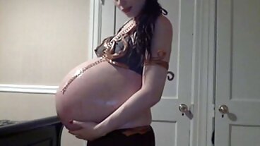 Stepma Alexis는 Jane Wilde의 사랑이 필요합니다.