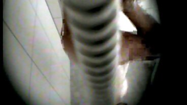 레즈비언 섹스에 크리스틴 스콧을 소개하는 새엄마