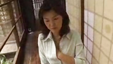 작은 젖꼭지 gf 스테이시 크루즈 cums 동안 점점 핥아