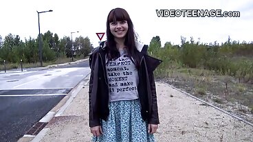 BRAZZERS: PornHD에서 Blondie Fesser의 음부에 인접